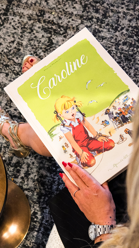 Livre Caroline qui a inspiré Caroline à table
